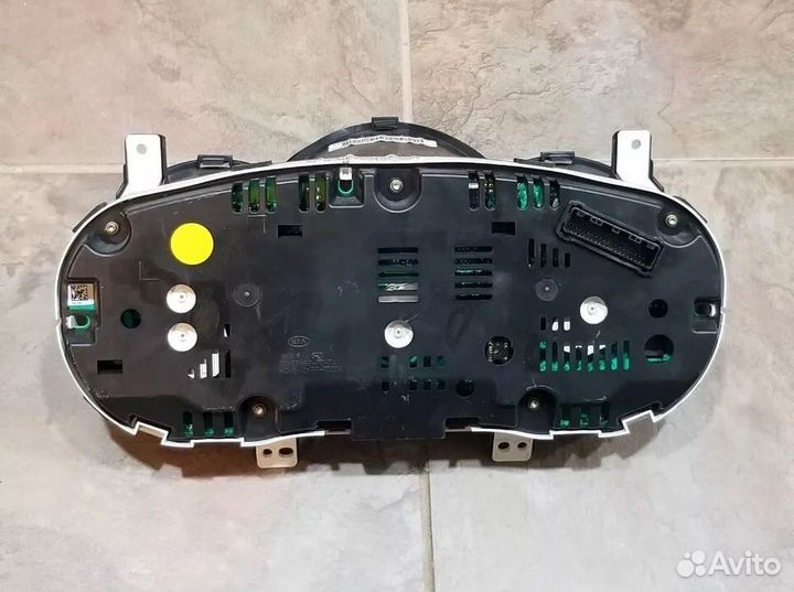 Панель приборов KIA Sorento