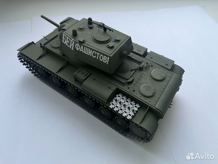 Модель танка кв 1
