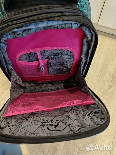 Школьный ранец Hummingbird 