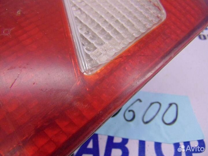 Фонарь задний внутренний правый для ваз 21xx 2114