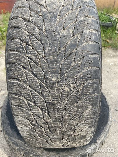 Nokian Tyres Hakkapeliitta 9 225/50 R17 79S