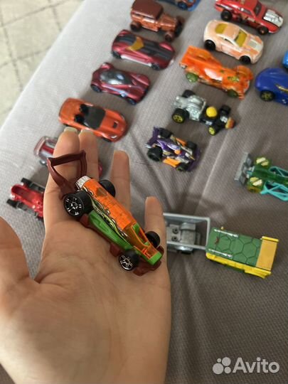 Машинки хот вилс hot wheels