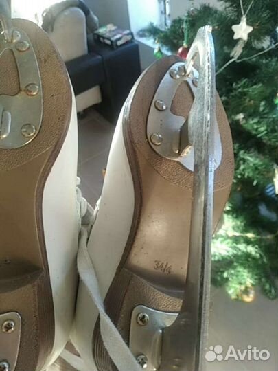 Коньки фигурные 34 размер, 23 см по стопе