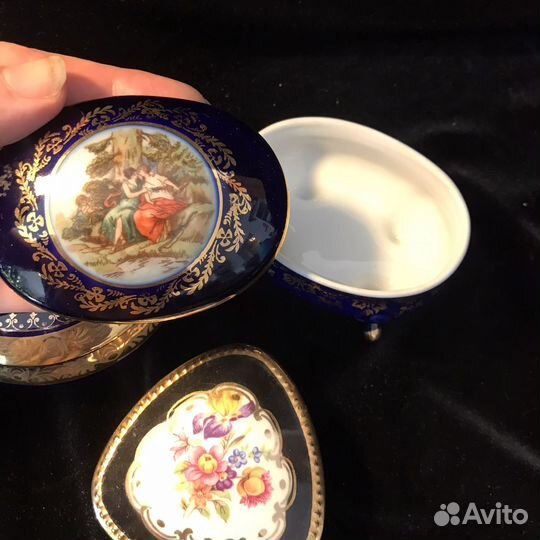 Антикварные французские шкатулки Фарфор