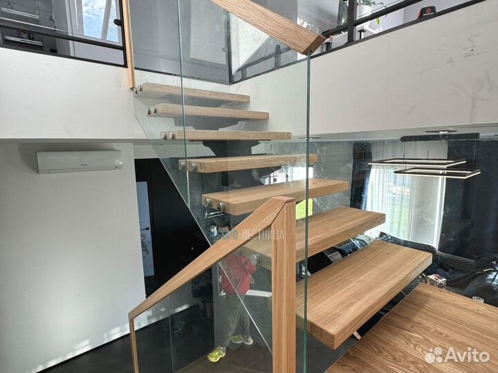 Лестница на второй этаж