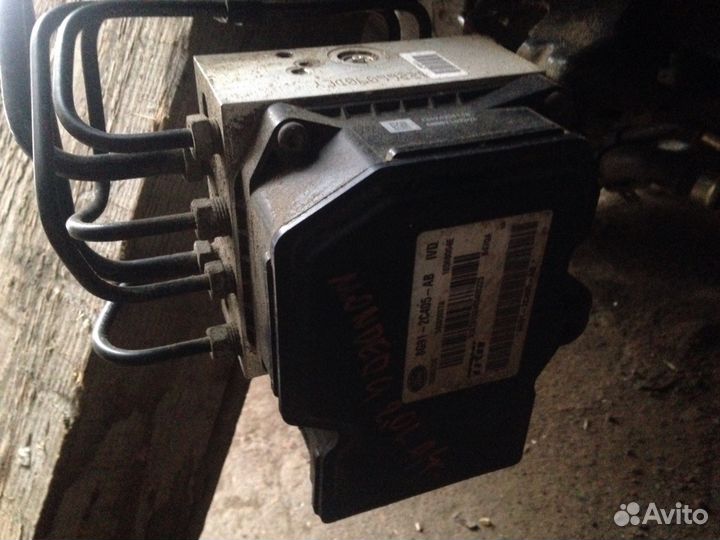 Блок ABS б/у АКПП Ford Mondeo 4 2007