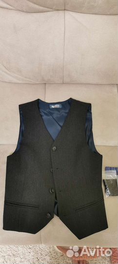 Костюм для мальчика новый