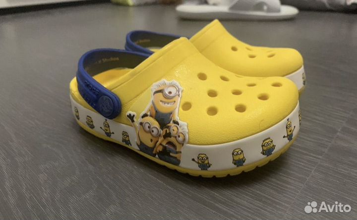 Crocs детские с7 миньоны