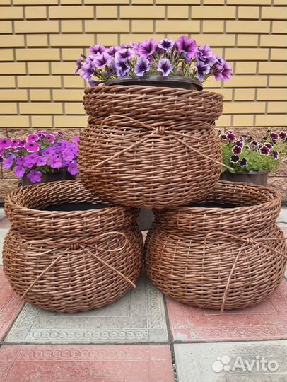 Кашпо из ротанга