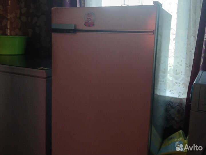 Холодильник бу маленький бирюса