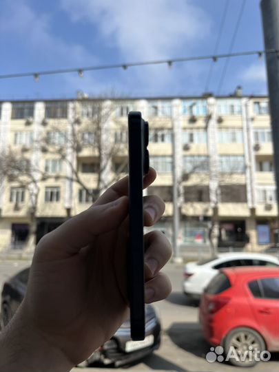 iPhone 15 Pro, 128 ГБ