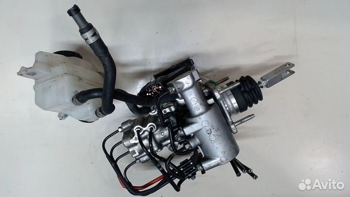 Блок абс, насос Toyota RAV 4, 2018