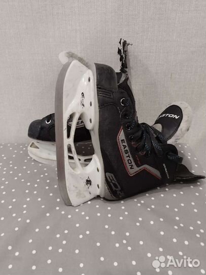 Коньки хоккейные Easton