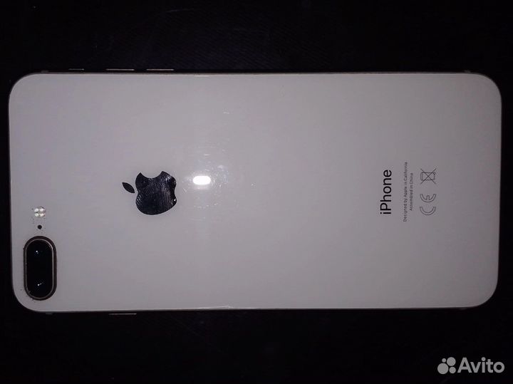Телефон iPhone 8 plus
