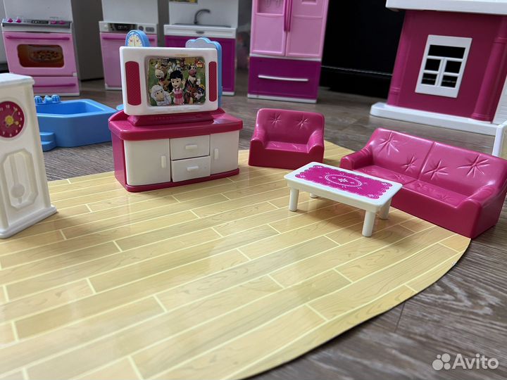 Мебель для кукольного домика