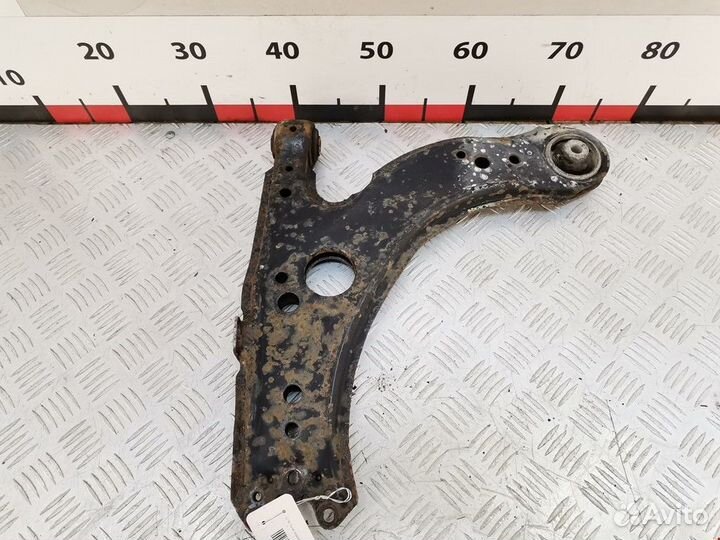 Рычаг передний правый Volkswagen Golf 3 1998