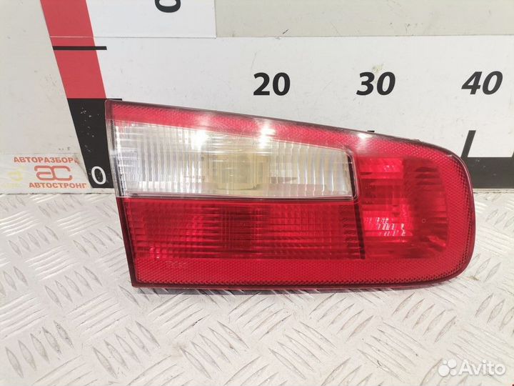 Фонарь крышки багажника левый Renault Laguna рест