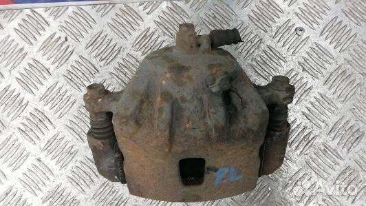 Суппорт тормозной передний левый hyundai tucson JM