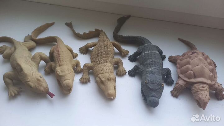 Рептилии игрушки