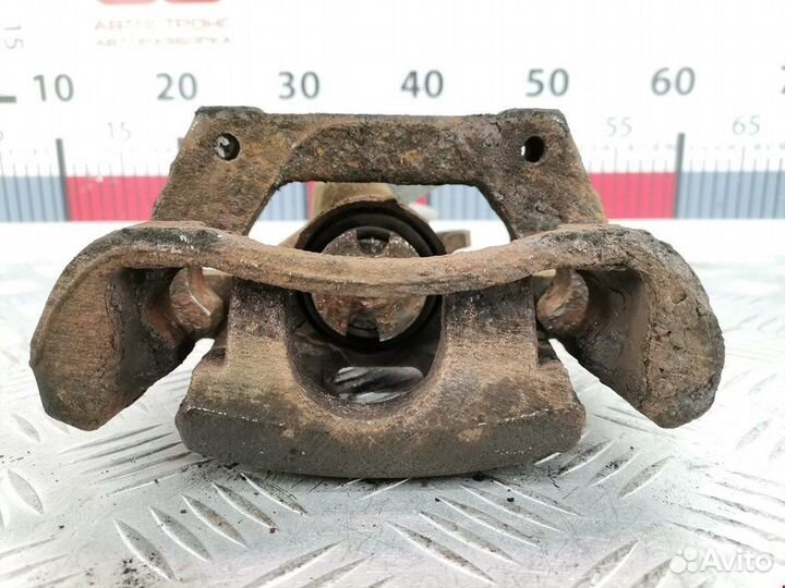 Суппорт задний правый для Ford Mondeo 3 1478338