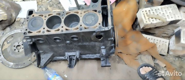 Двигатель на ваз 21213