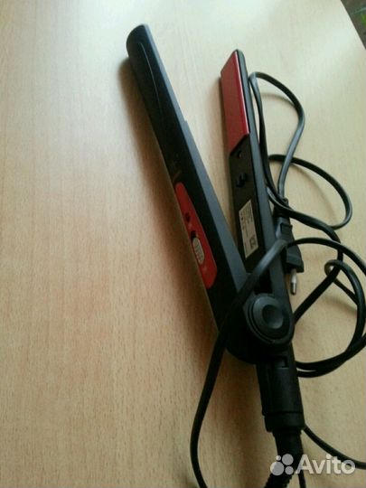 Выпрямитель для волос