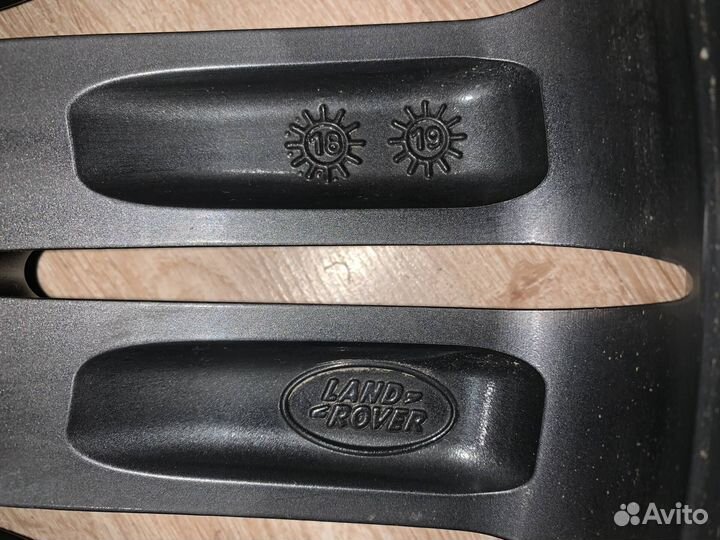 R22 Continental CrossContact ATR 275/40, PCD 5x120 DIA 72.6