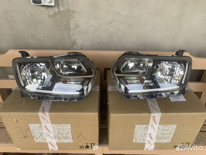 Renault duster (20-23) передние фары комплект