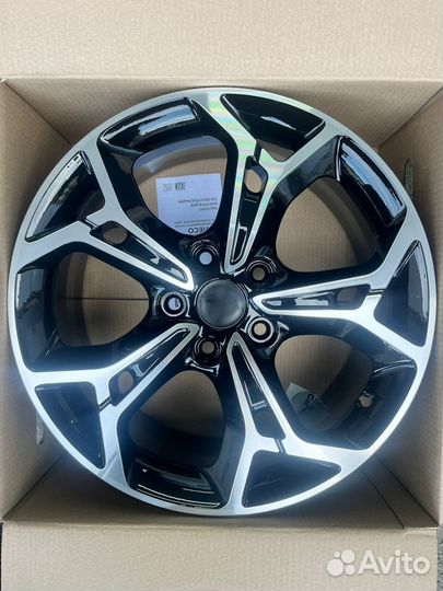 Диски R16 Carwel Синтур 5*113,4