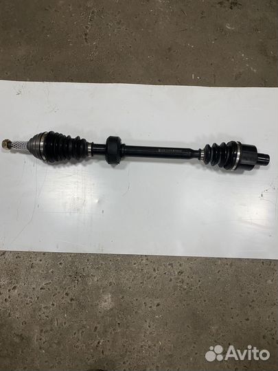 Привод правый для Лада Largus,Logan (23 шлица)