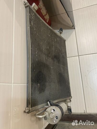 Радиатор охлаждения кондиционераMitsubishi L200