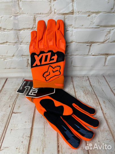 Мотоперчатки