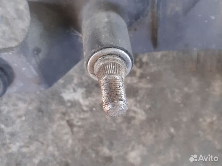 Трапеция стеклоочистителя Kia Sorento 2002-2009