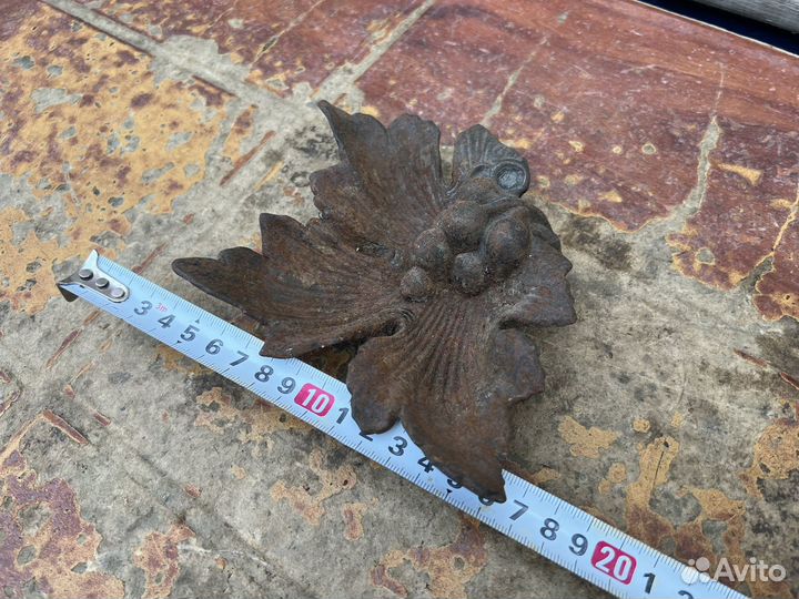 Пепельница каслинское литье кленоаый лист 2