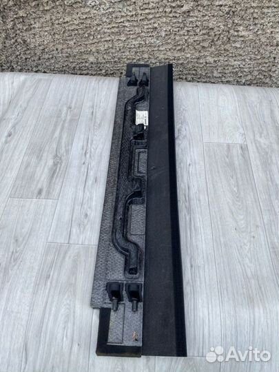 Обшивка багажника задняя Audi Q5 8R CDN 2010