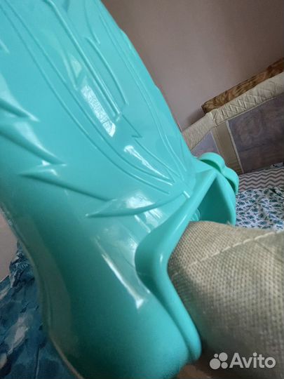 Музыкальный мобиль на кроватку