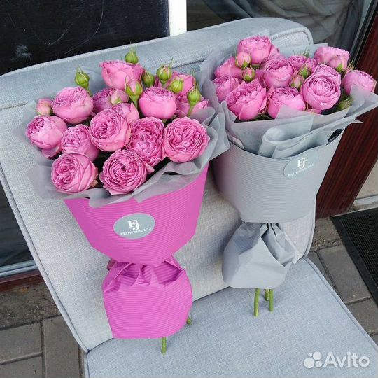 Кустовая пионовидная роза 31/51/101 Астрахань