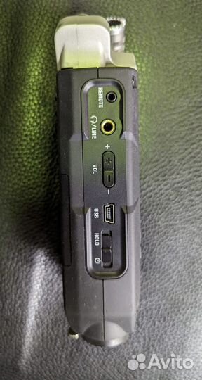 Рекодер Zoom H4n pro