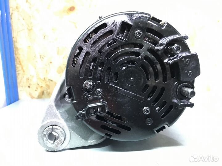 Генератор Audi A4, A6, VW Passat;