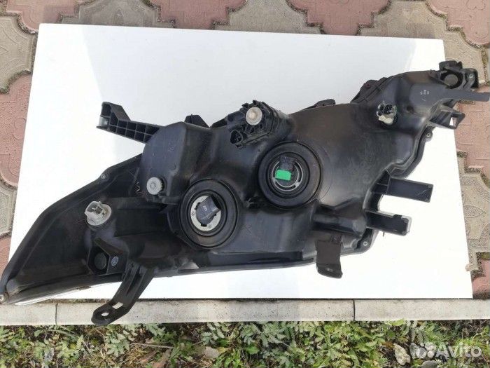 Фара правая для Toyota Land Cruiser Prado 150 Seri
