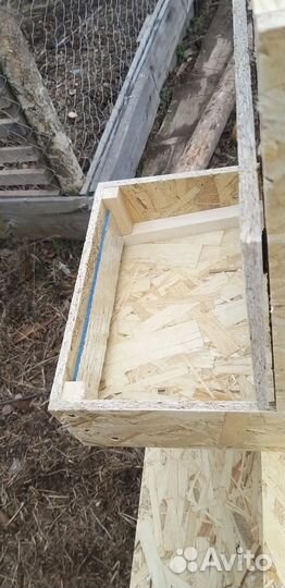 Гнездо для кур с яйцесборником