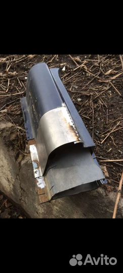 Пороги новые левые и правые Киа спектра