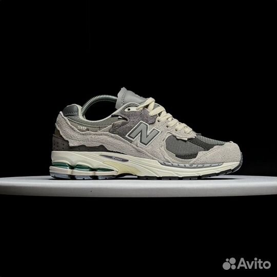 Кроссовки New Balance 2002R grey