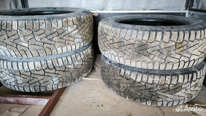 Pirelli Ice Zero 225/65 R17 106T