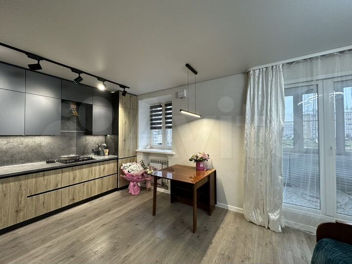 2-к. квартира, 71 м², 1/5 эт.
