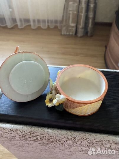 Фарфоровые и керамические статуэтки