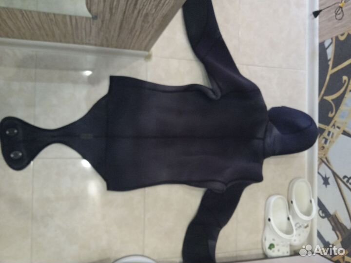 Гидрокостюм бу 9 мм