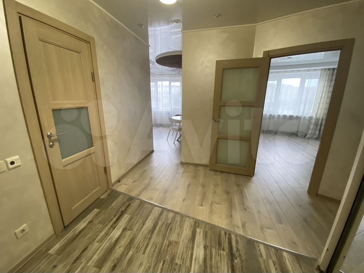 2-к. квартира, 82,5 м², 10/12 эт.