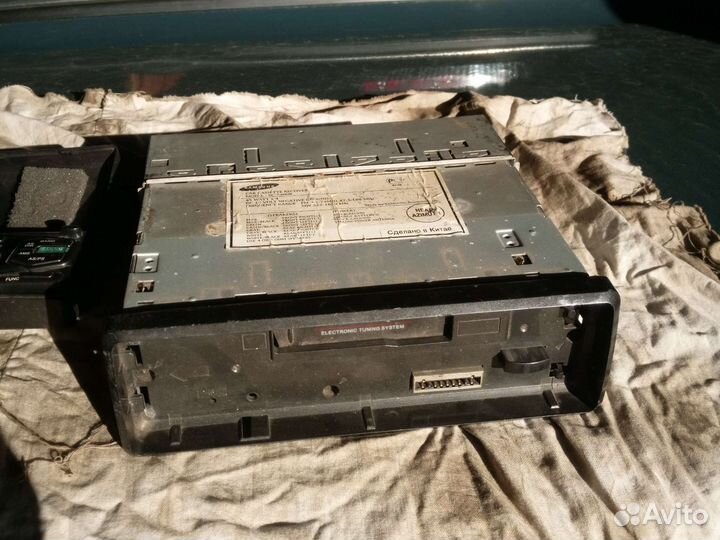 Кассетная автомагнитола Самсунг