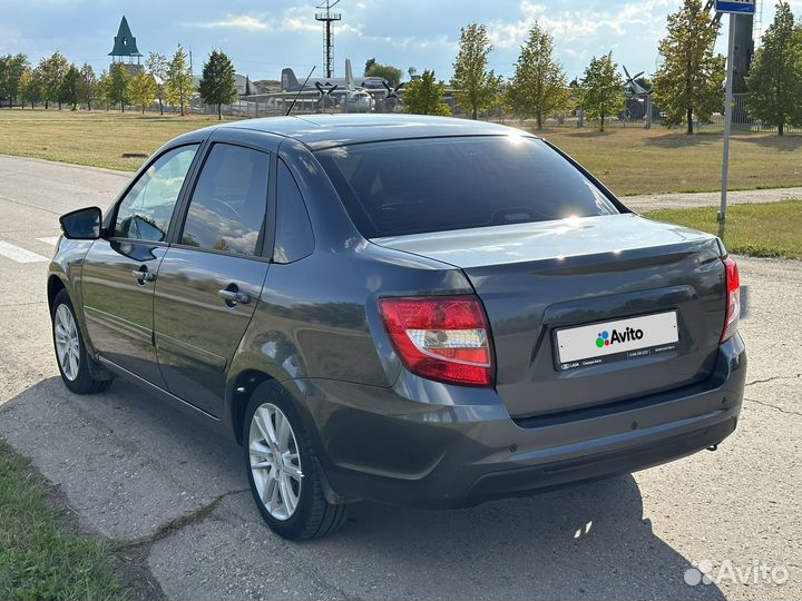 LADA Granta 1.6 МТ, 2021, 58 000 км